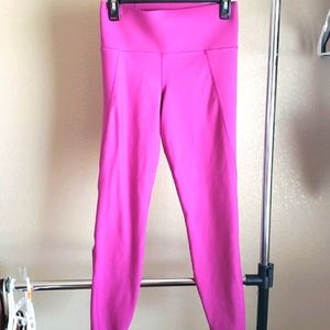 Hot Pink Elevate Leggings